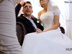 フェラチオ, 結婚, 浮気する, お金, 現実, ストッキング, ティーン, 結婚式