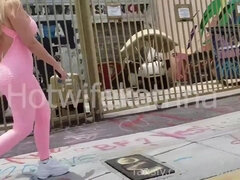 Tussi, Frau, Flashen, Latina, Im freien, Öffentlich, Solo, Titten