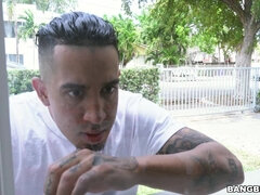 Brunette brune, Masturbation, Chaussettes, Softcore, Adolescente, Jouets, Voyeur