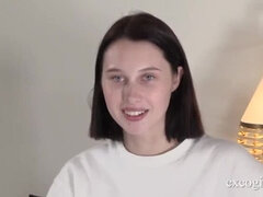 Минет, Брюнетки, Одноклассница, Семяизвержение, Сперма на лице, Натуральные сиськи, Киски, Сиськи