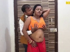 Hot pleasure for couples: rough hardcore sex with busty Indian office aunty