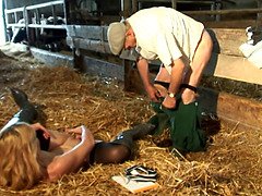 ブロンド, 巨乳な, 農場, Hd, 熟年, 母, 義母, 妻