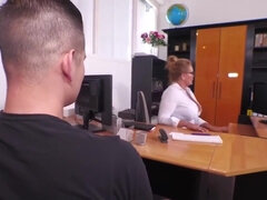 Tetas grandes, Clásico, Corridas, Doble penetracion, Corridas faciales, Maduro, Coño, Medias largas