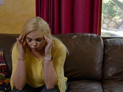 Anal, Blonde, Bottes, Brunette brune, En levrette, Jeans, Jupe, Jarretelles