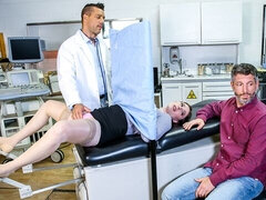 Gorda, Culo grande, Verga grande, Mamada, Morena, Gordita, Médico, Estilo perrito