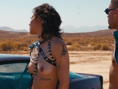 Culo grande, Botas, Europeo, Atragantadas, Lesbiana, Tetas naturales, Tatuaje, Tetas