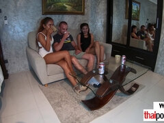 18 jaar, Lul, Monster, Kut duiken, Mager, Tiener, Thais, Trio