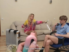 Anaal, Mooi, Blond, Pijpbeurt, Man die toekijkt, Hd, Russisch, Tiener