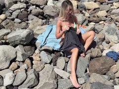 Amerikanisch, Aus dem arsch in den mund, Strand, Grosser arsch, Sperma im mund, Masturbation, Im freien, Öffentlich