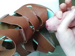 KG Platform Sandals Cummed
