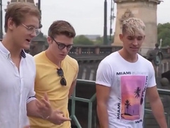 Blake Mitchell - A American In Prague