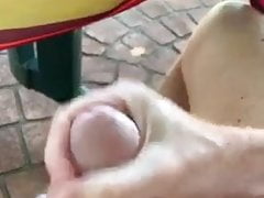 bottomdutch on KIK Cum's for me!