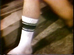 Horny gay dude likes it when his ass hole is penetrated by a huge pole