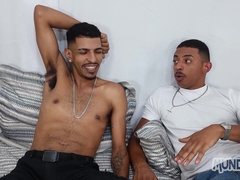 Motel bedroom review!