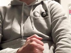 Late night wank - with lots of CUM