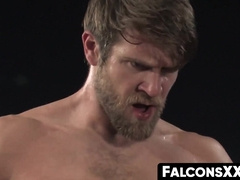 FalconsXXX.com - Muscly hunk gives his bearded friend a blowjob before raw anal sex
