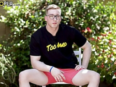 Geeky hunk Clark Rogers presenting his awesome body in HD