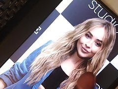 Sabrina Carpenter Cumtribute
