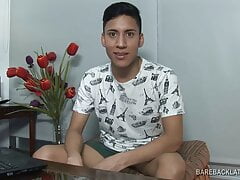 Latin Boy Etienne Beating Off