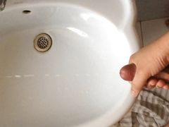 filled the sink with a huge load of cum