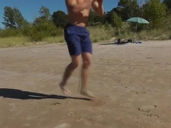 Blond muscle