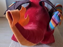 Having some fun to fuck a Dragon with Toe Socks!