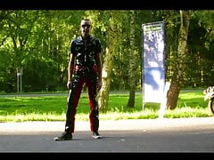 LATEX BIKER