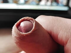Youngster jerk masturbating in broad daylight