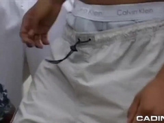 Cadinot: three-way inbetween lads