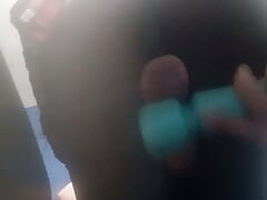 Handsfree massage squirt