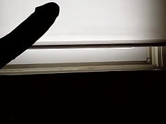 Beautifully cums without hands.