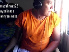 Watch Salinass03's hot webcam session with a young boy and his daddy