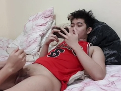 Kuya Jinakol Si Bunso Habang Nag Ml Kuya At Bunso