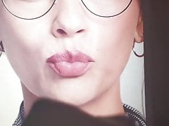 Rashida Jones Cum Tribute