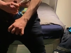 Me getting prepared for couch, would love to find a urinate partner❤️