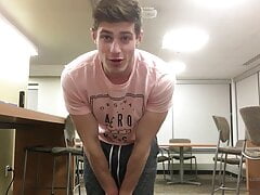 College jock jerks off in the common early in the morning