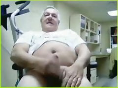 handsome chubby silverdaddy cumming