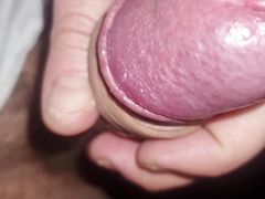 AMATEUR IN PUBLIC   CUMSHOT IN PUBLIC PARKING LOT FOR VOYEUR - WITH CUMSHOT IN THE CAR