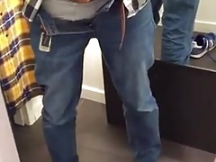 Me jacking off in fitting room