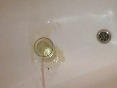 Serving some Pee