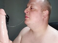 Deepthroat facefuck huge king cock dildo
