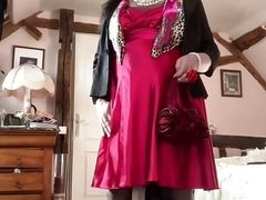 Outfit with a red dress for a night out