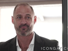 Young jock Casey Everett sliding on big stepdaddy cock