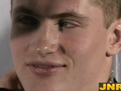 JNRC.fr - Very First time throated