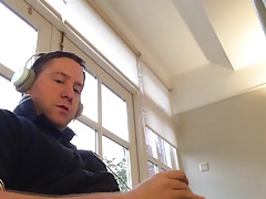 Cumvid while watching Ryan Rose
