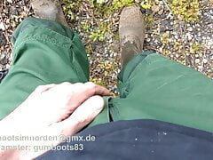 Outdoor piss and wank in green workgear and rubber boots