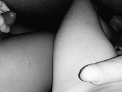 mi novio Y yo nos masturbamos un poco a la mañana two