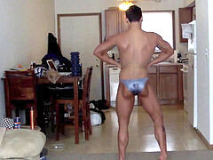 Str8 fit enormous flexing