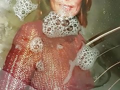 Sandra Cretu vollgepisst