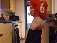 Tracksuitboy Fucks Tight